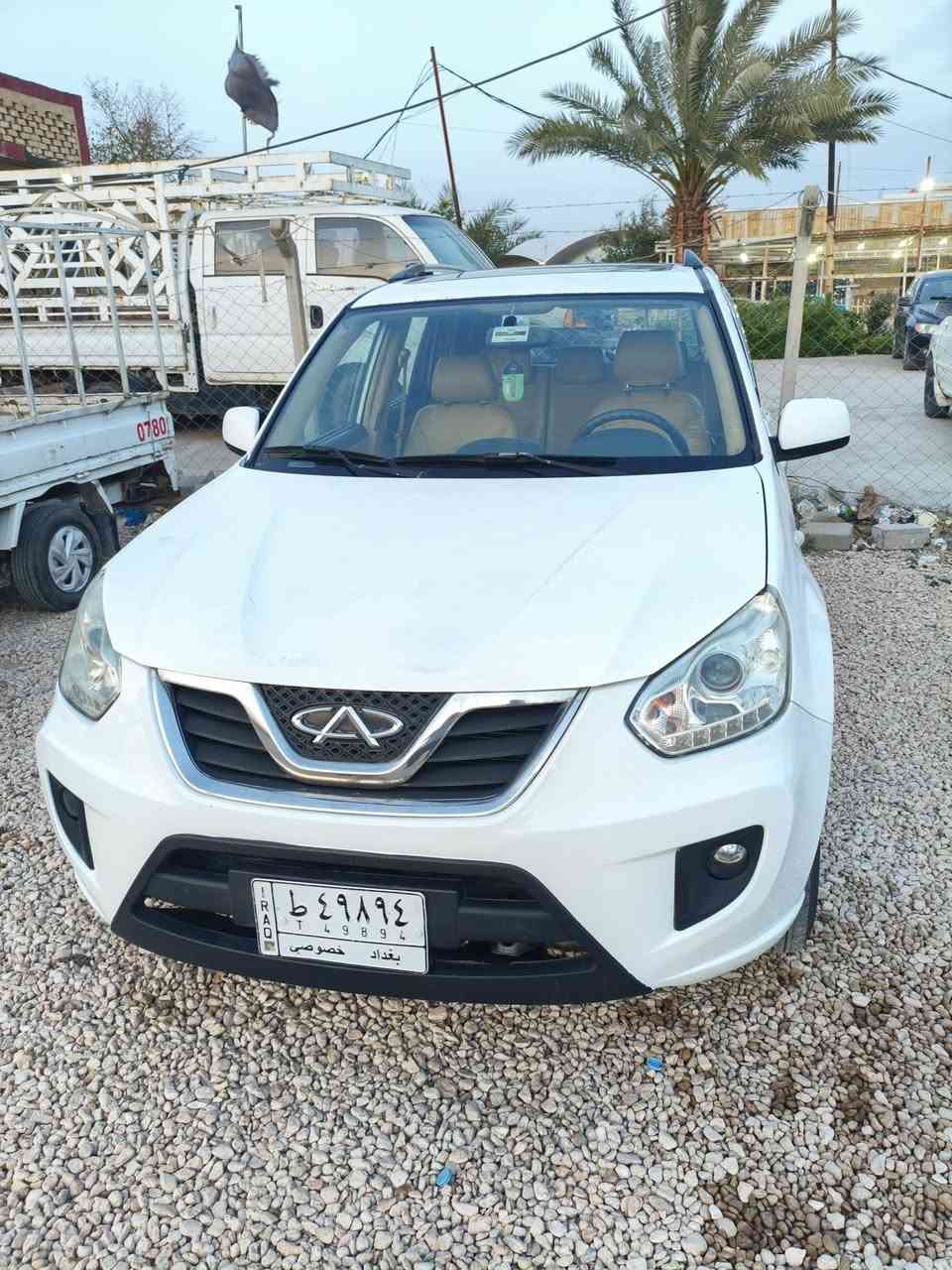 مديل٢٠١٣صبغ باب خلف السائق وتصليح اخياسات السعر٤٨/ ***********
