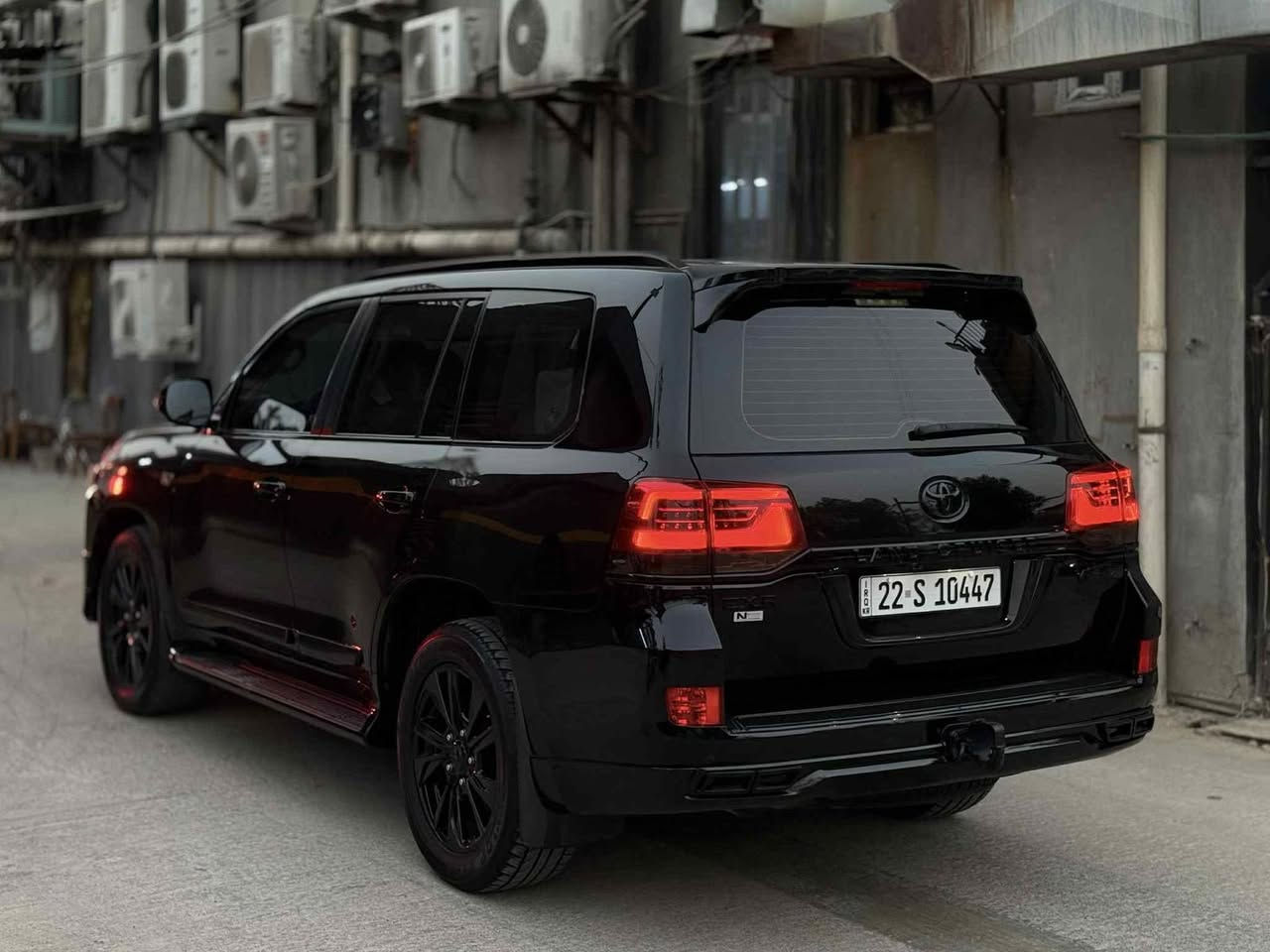 لاندكروز GX.R بلاك توب 2021
V8 //5700
مضلل كتاب تضليل الإقليم والدولة بيها
رقم اربيل ب اسمي 
المسافة المقطوعه١٠٣
مكان بغداد التاجيات جسر المصابيح
السعر ٥٤٠$
***********
