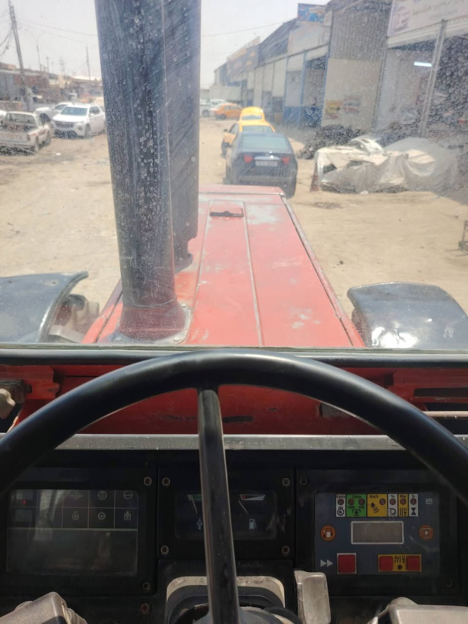 سلام عليكم فيات 180 فول عادي منفيس باسمي ما مشتغله بالعراق للاستفسار اتصال أو واتساب ***********
