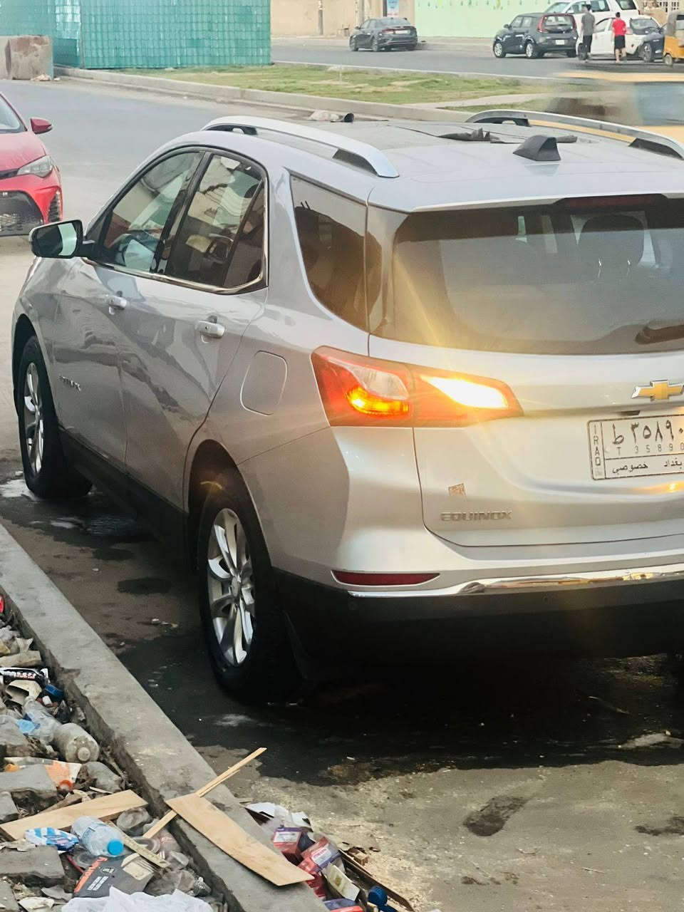 ايكوينكس 2018 LT AWD
وارد امريكي رقم بغداد

محرك 1.5 تيربو  

السيارة فوول 1/1 

الضرر :جاملغ وبنيد بدون ايرباك
—————————-
المواصفات ✅
-بانوراما

-شاشة كبيرة لمس 

-نقاط عمياء بالمرايه اجانبيه

-لايتات LED 

-بصمة تشغيل ع بعد 

-قطعتين تبريد 

-سايد بريك دكمة كهربائي

-اوتو ستوب + تحديد مسار

-كامرات 360 من كل زاوية

-حساسات امامي وخلفي  

-رادارات جانبية 

-كشن كهرباء تدفئه كشنات

-جنطة كهرباء

-تحكات بالستيرن

-منفذ AUX ,USB
————————-

السيارة جاهزة  ومابيه اي نقص محرك وكير وتبريد شرط الفحص 

صورة الحادث ب المنشور المكان بغداد مدينة الصدر 
                                                      ————————-
السعر 💲: 130
————————-
للاستفسار 📞
***********
