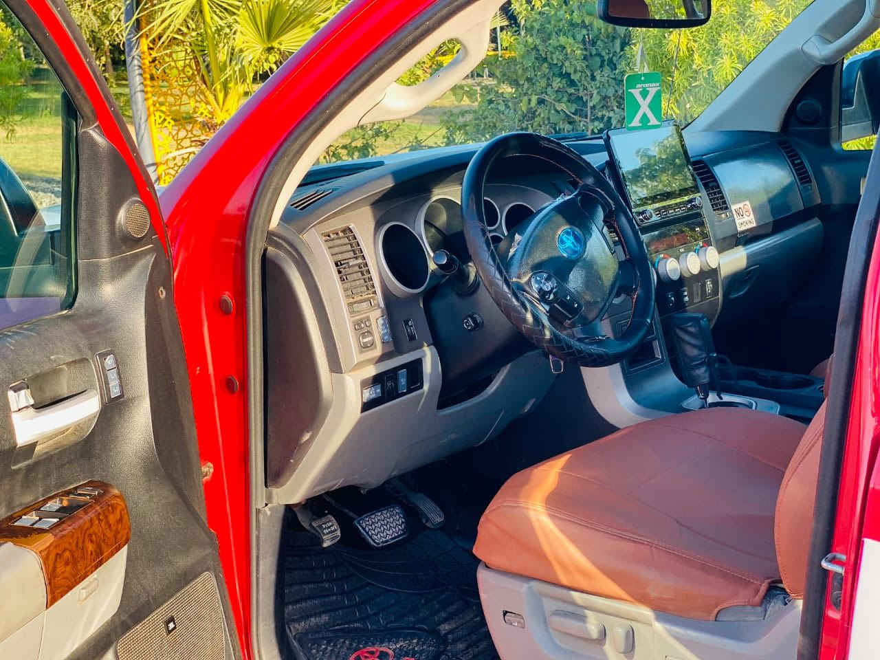 السلام عليكم للبيع تيوتا تندرا موديل 2012 مكفوله كفاله عامه فول
مواصفات معروفة اللمتد محرك 5700

للأستفسار اكثر 0781 754 5190
المكان الانبار الرمادي 
السعر 160 ورقة
