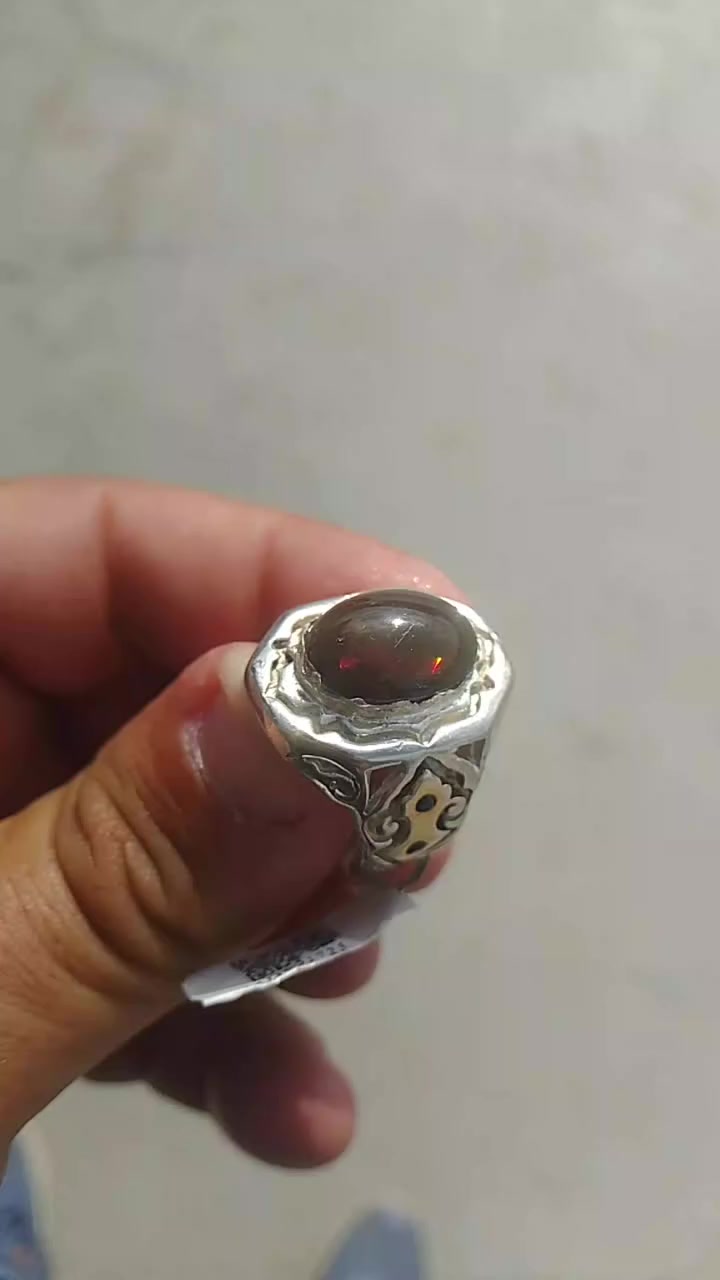 خاتم اوبال اسود بالشهادة لعاشق التميز


**إذا كنت صاحب هذا الإعلان وتريد حذفه لأي سبب، رجاءا أرسل رسالة إلى الدعم الفني**