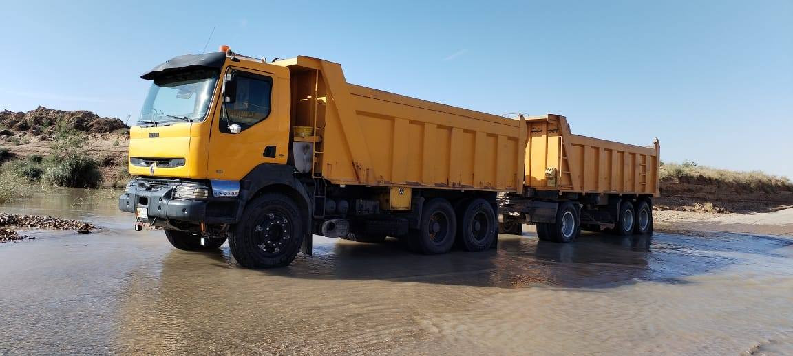 السلام عليكم 
رينو مواصفات دوله مكينه ٣٨٥
كير حصيره ١٥١ بلادي تخم تاير 
مكفوله كفاله عامه للاستفسار الاتصال 
بالرقم *********** واسط العزيزيه 
مكلف بالنشر مع العلم بس الراس للبيع
