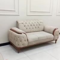 سبع مقاعد • زان • حلة شارع 80