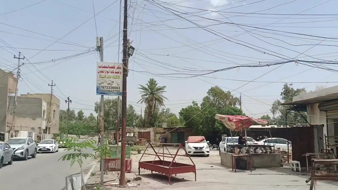 سلام عليكم يوجد فيتر وكهرباىي داخل حي الفرات سوق القديم هذا رقمي واني بلخدمه ***********
