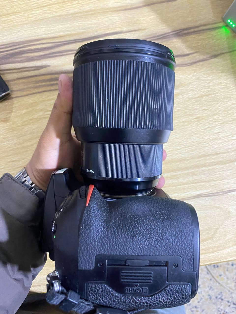 للبيع نيكون 810
عدسة 85mm  / 1.4


**إذا كنت صاحب هذا الإعلان وتريد حذفه لأي سبب، رجاءا أرسل رسالة إلى الدعم الفني**