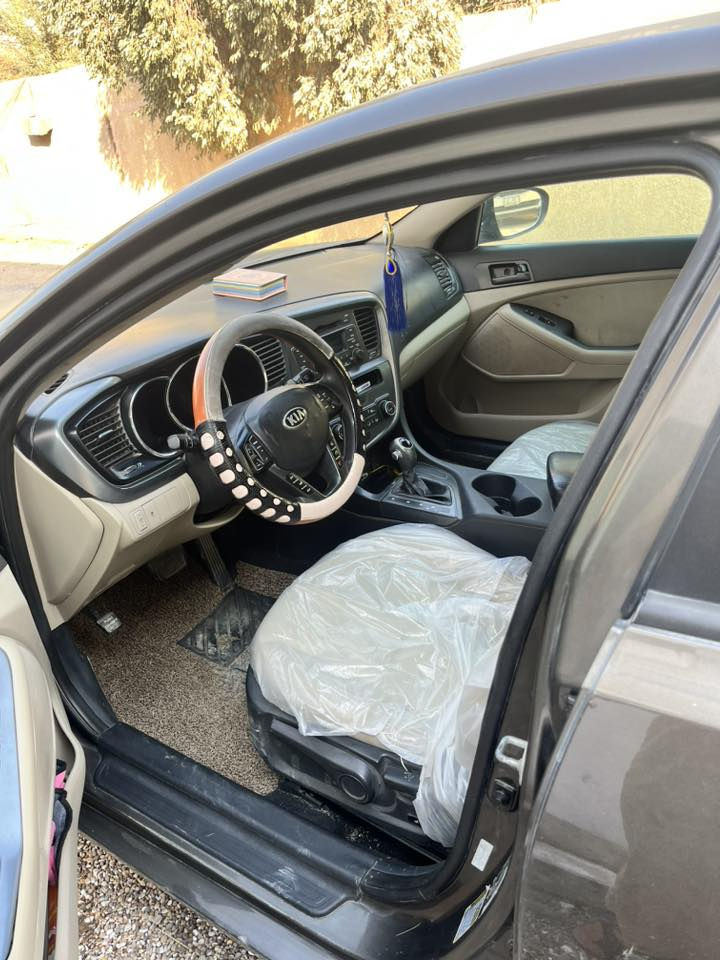 بيع مستجل سياره اوبتما موديل 13 سونار كدامكم بلصور حداديه كير محرك خير من الله عنوان بابل كفل سعره105 وبيه مجال حك الجيه بس الشراي يتصل 
***********
