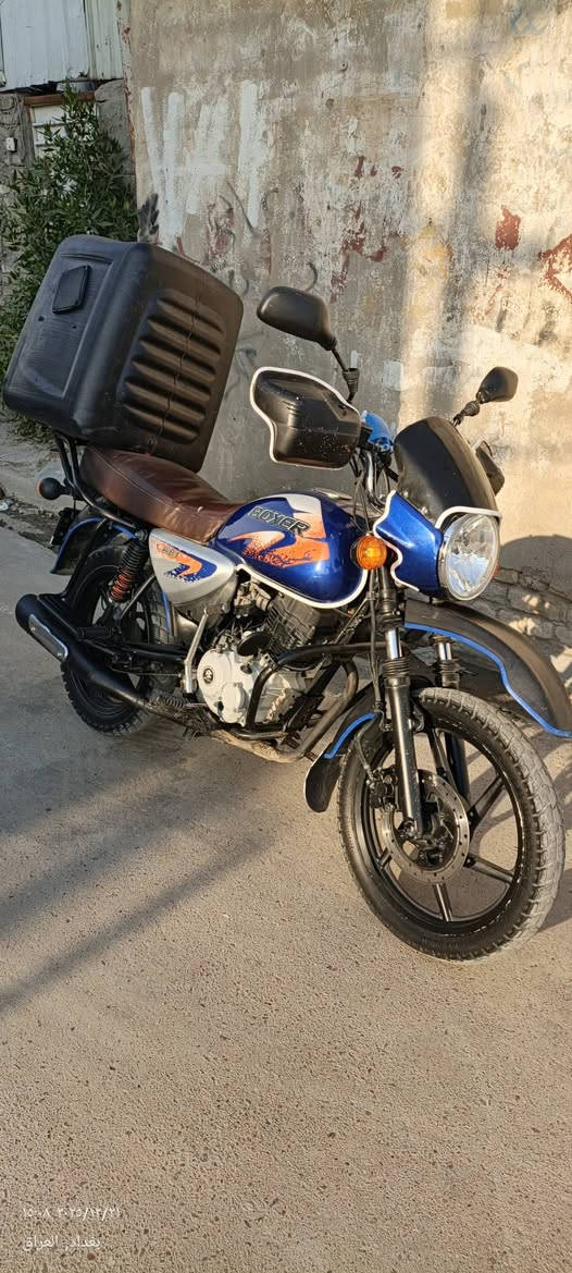 بوكسر موديل 2022اوراق دراجة كاملة مبدل بوشة وكالة مال شركة لمحرك ناعم  كهربايات كلها شغالة دراجة ماتعيب سعر1350بيها مجال لخاطر جية عنواني مدينة صدر الورفلي ***********
