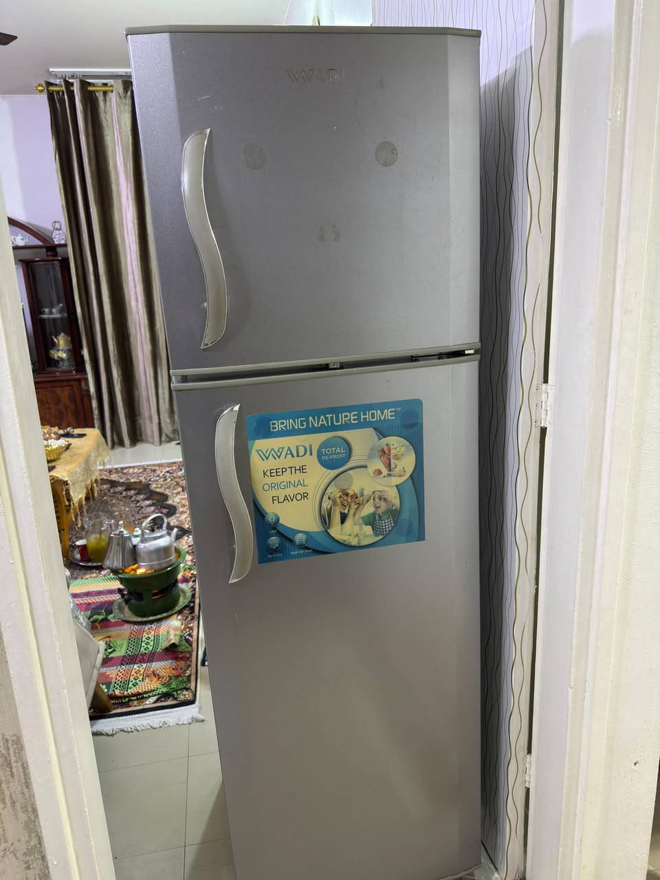 سلام عليكم ثلاجه نوع وادي ١٠ قدم نظيفه شغاله السعر ١٥٠ الف اللي اتفيده يتصل على *********** ابو يوسف
