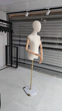 ديكور منزلي • بدون تفاصيل