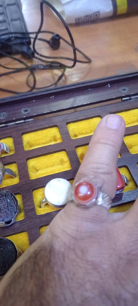 جمال الجزع سعر الخاتم ٣٨


**إذا كنت صاحب هذا الإعلان وتريد حذفه لأي سبب، رجاءا أرسل رسالة إلى الدعم الفني**