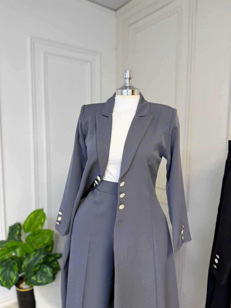 بشت مع بنطلون❤‍🩹
تركي الاصلي💯✔️
خامة هوريم دابل تركي
40-42-44-46-48-50
يتوفر توصيل لجميع محافظات العراق 🚗 
للطلب والاستفسار على الخاص 💌 بغداد, العراق


**إذا كنت صاحب هذا الإعلان وتريد حذفه لأي سبب، رجاءا أرسل رسالة إلى الدعم الفني**