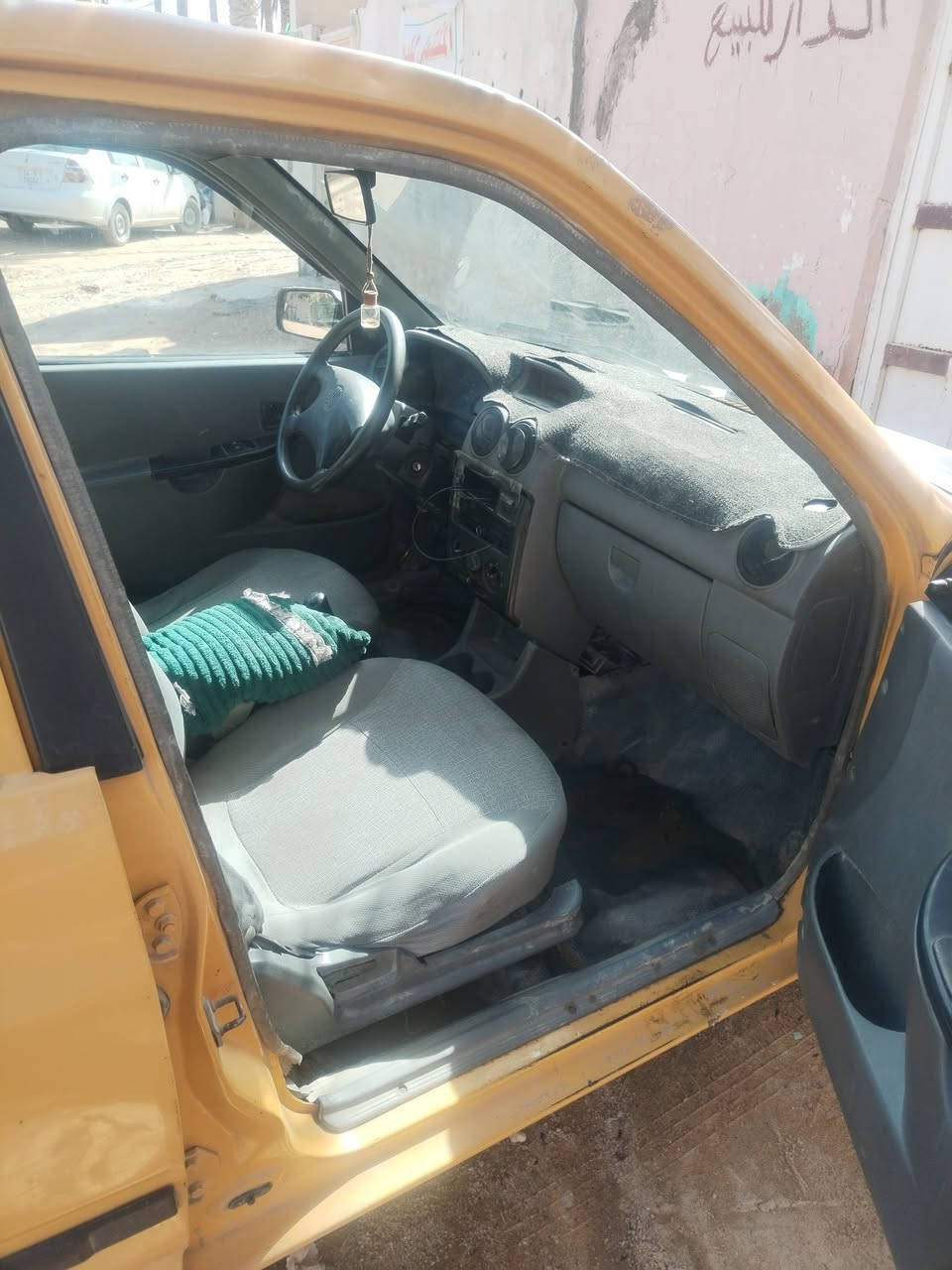 سايبا موديل 2011تكسي لبيع او مرواس مكينه تبخر كير مكفول شواصي جدد ما بيهن اي ضرر مصفرة هيئة وغرامات مداور ثاني يوم دواخل نظيفة كهربائيات كله شغالة متوازي ع بيعه سعره (15) وبيه مجال لشراي متوازي لاستفسار خاص مفتوح


**إذا كنت صاحب هذا الإعلان وتريد حذفه لأي سبب، رجاءا أرسل رسالة إلى الدعم الفني**