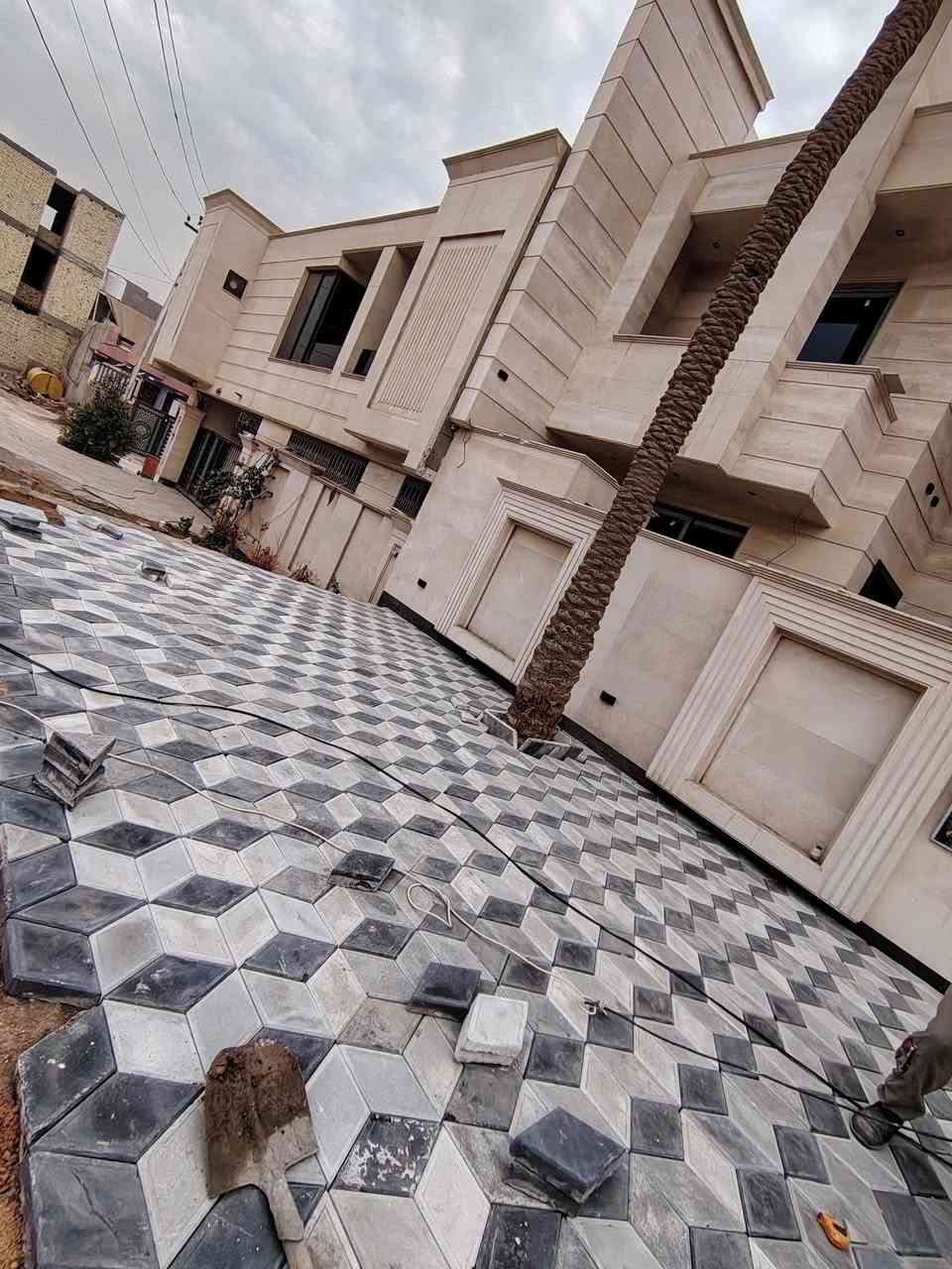 ***********
عمل جميع انواع المقرنص
