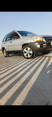 سبورتج • ٢٠٠٧ • ٦ سلندر