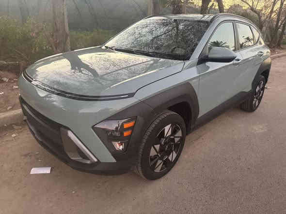 هونداي كونا 2024

‎وارد امريكي ( فحص مؤقت بدون رقم )
حادثه بسيط بالبنيد ومصلح بارد + تكحيل والسيارة بدون صبغ وبدون تبديل 
 

‎ ١- محرك حجم 2000 دوش
‎  ٢- شاشة متصل
‎ ٣- اوتو هولد + هاند بريك بصمة
‎ ٤- رادارامامي + رادر جانبي 
‎ ٥- تحديد مسار
‎ ٦- تبريد قطعتين
‎ ٧- تشغيل عن بعد
‎٨- كاميرة خلفية دوارة 
‎ ٩-كشن كهرباء
‎١٠- ماشية 27 الف ميل
١١- داخل ابيض 

للأستفسار اكثر :  ***********
السعر 15,800
