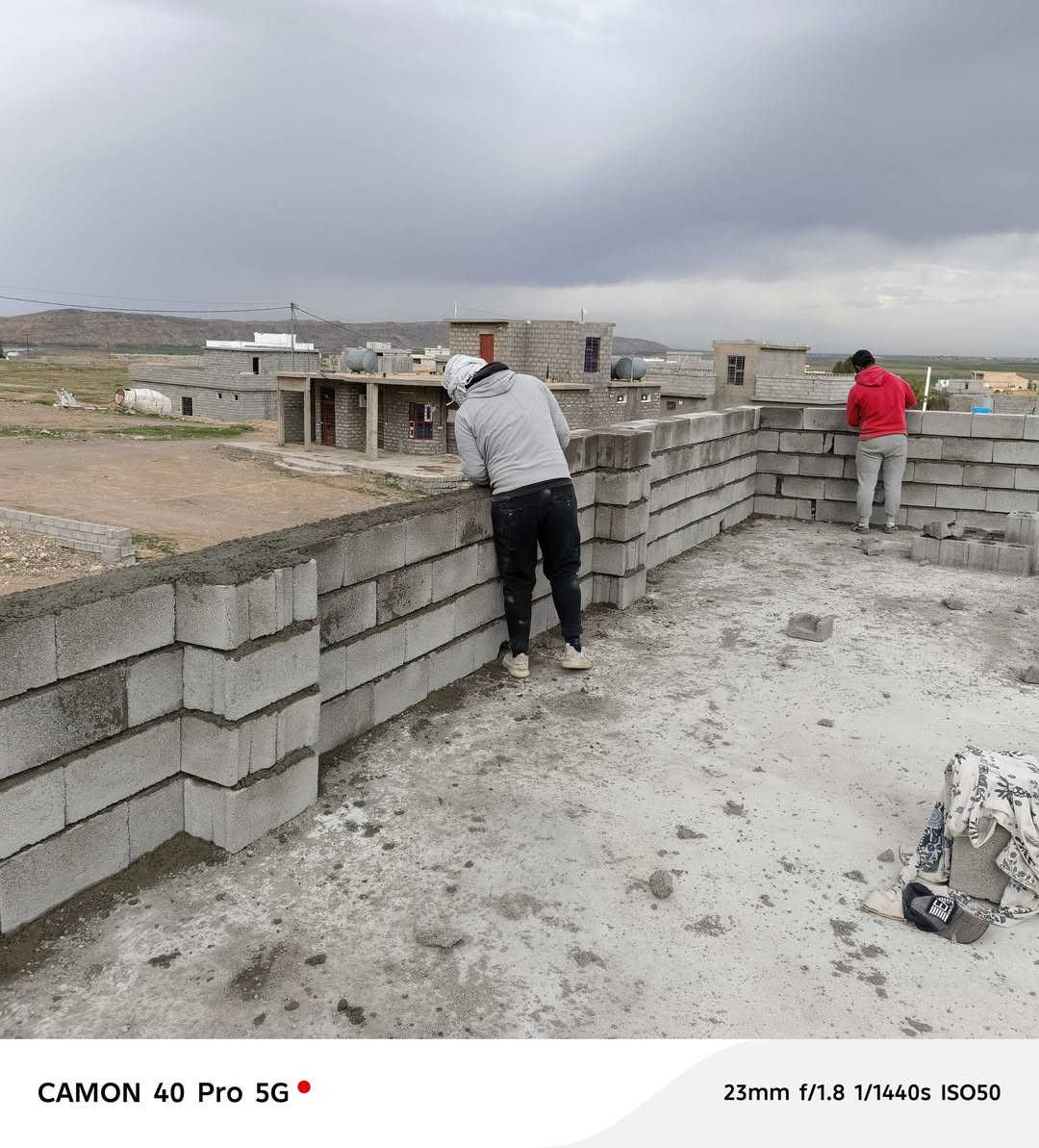 السلام عليكم.
كادر بناء بلوك  تكعيبه ستاره بيتونه سياج قسطل 
موجود ونج تصعيد كافة المواد 
اتصال  ***********
