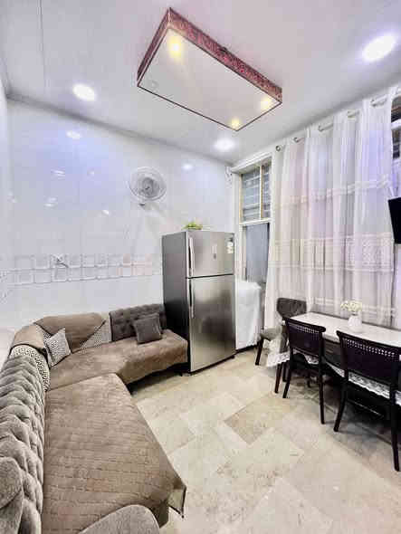 مكتب اكرم الحاتمي للعقار  ***********
==================================

دار  للبيع  المساحة  62 متر  طابو صرف 

حي ميسان الشريط قطاع 84 شارع 10 متر

==================================

طابقين 

الطابق الاول/ صالة ومطبخ وأستقبال 

وصحيات داخلية وخارجية وطارمة 

الطابق الثاني/ غرفتين وصالة

الطابق الثالث / مخزن وسطح 

السعر 95 مليون وبي مجال 

للاستفسار الاتصال بالرقم *********** وات سآب 

                  او مراجعة المكتب 

عنوان المكتب النجف الكوفة حي ميسان 

     شارع الكيات مقابل اسواق حليم
