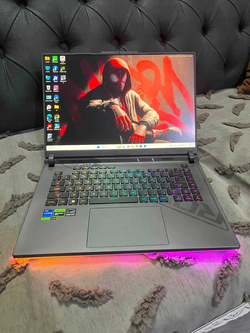 ASUs rog strix g16 

RTX 4070 8gb 140w 

Ram 32 gb ddr5

SSD 512gb

IPs 165 hz 

جداديته عالية جداً نظافة 100%

1,850,000

مكاني بغداد الشعب 

*********** متوفر واتساب
