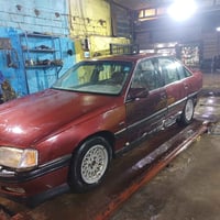 للبيع اوبل اوميكا مديل92م مكينه 2000مفتوح كير عادي كير والمكينه خير من...