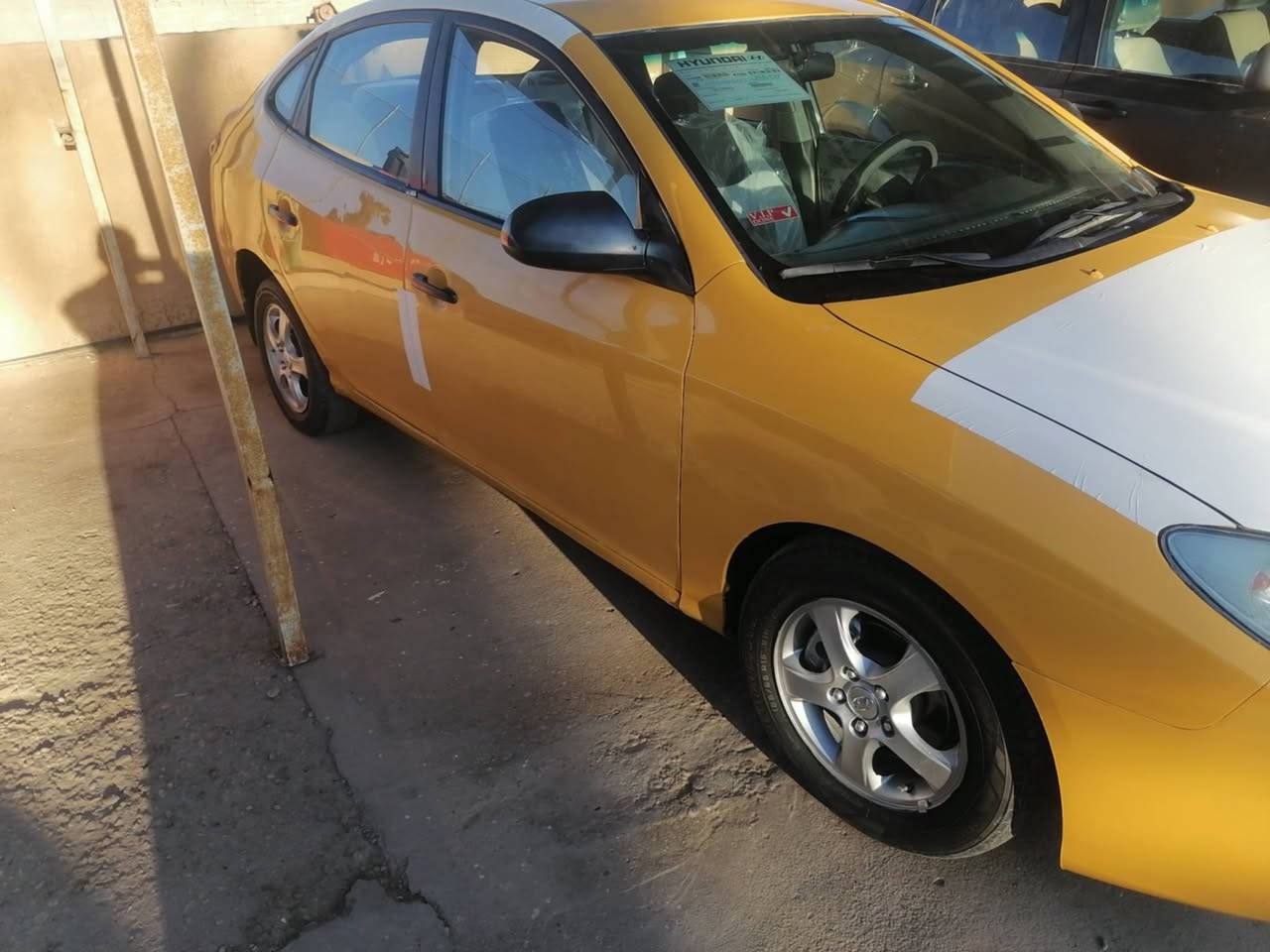 السلام عليكم 
للبيع 
النترا 
2009 وارد امريكي 
معمره جديد 
جاهزه من السياره
سعرها 77 وبيهه مجال
مكانها الرمادي السبعه كيلو 
الاستفسار ***********
