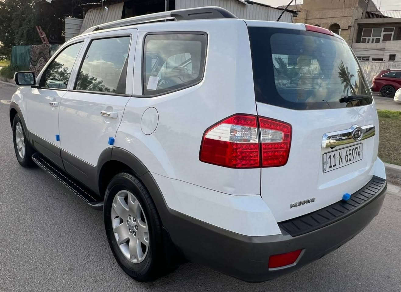 كيا موهافي
قطعه نادره هيج سياره تعتبر تحفه سياره
70 الف فقط حقيقي وع ضمان وفحص سونار 
( كفاله عامه من كل شي حتى من شخوط ) 
مكلف بلنشر رقم راعيها اسفل الإعلان تفاصيل بلاعلان ( كيا موهافي تحفه ع ايد وحده من ٢٠١٤ ) للعلم اني ماخذها زيرو صفر من الشركه الدوليه العراقيه 
بيها ع وضع شركه بعدها الحمد لله  شرط كتلوكات الشركه كلهن وياها وفابلون الأصلي مالتها ع بنيد وع قماره وكبات الزيرو وياها 
للبيع فقط نقدا كيا موهافي سياره  تعتبر زيرو بلنسبه لموديلها موديل 
فول ١/١ فئه ال Vip يعني فول الفول ماكو داعي اكتب مواصفاتها معروفه الفول 
كفاله عامه من ضربه صبغ تبديل حادث بارد ( حتى بلاستك دعاميات كله بلادي ) 
محرك برغي ما مفتوح بي مكفول من كل شي 
كير بلادي مكفول 
سياره جديده جدا ونضيفه ومكفوله كفاله عامه ( ملاحضه حتى شخوط ماكو بلسياره سياره صافيه وسليمه من كل شي
اخوان شراي وجناي يعرف قيمه الجديد وسياره بسمي بغداد الماني مشروع وطني هزه جديده 
مكاني بغداد
***********
***********
