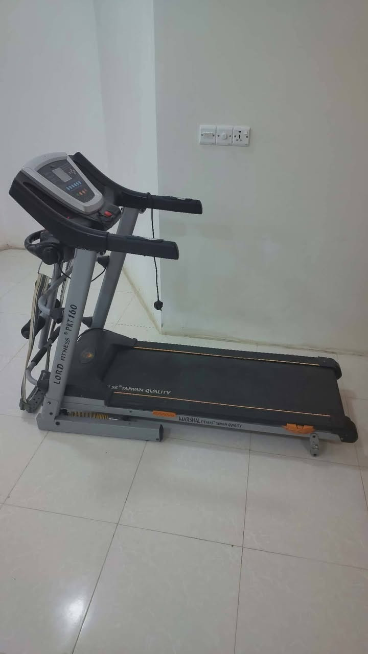 سلام عليكم جهاز جري البيع سعر ٢٠٠الف المكان رفاعي رقم ***********
