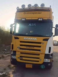 سيارة للبيع فول مواصفات موديل 2006 مكينة 500 كير أوتماتيك رتايدر ثلاجة...