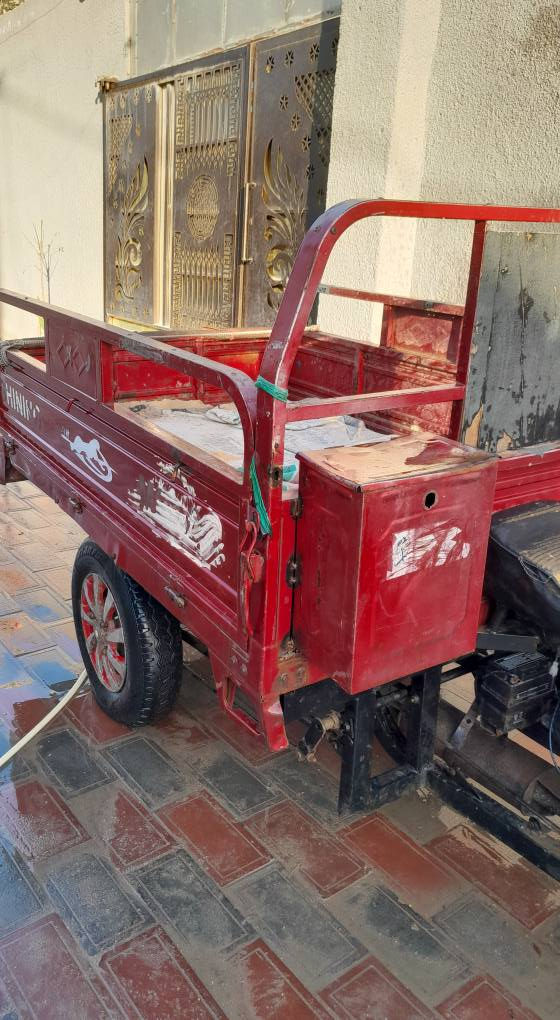 سلام عليكم ستوته من دون وراق موديل ٢٠١٥ السعر ٦٠٠ العنوان طوريج ***********
