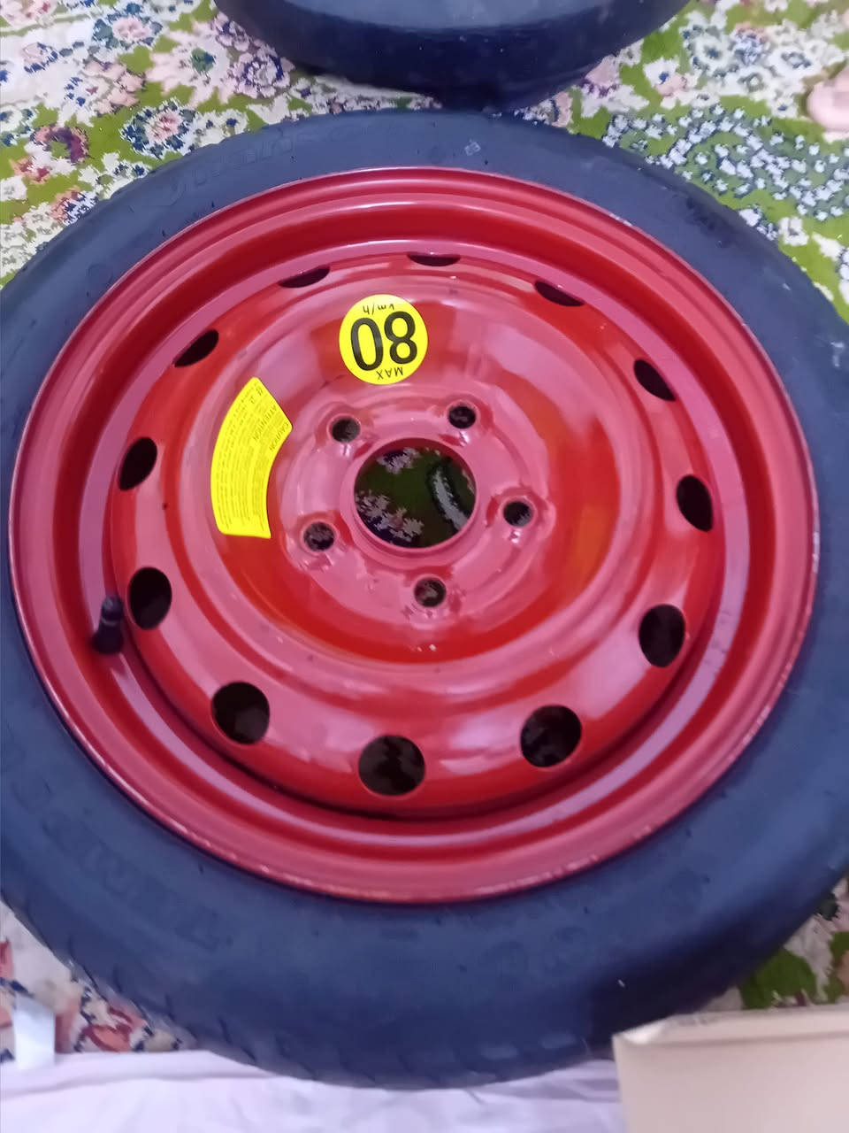 السلام عليكم من رخصت الادمن غراض النتر مضلع مكينة ٢٠٠٠ او الف ١٨٠٠ الي يحتاجهن يتصل ويدلل  سبيرة منقذ مع العد كامل ما نازل ودكش كامل هو والوجويتر مع الحساسات كامل مع نوزل حاوية مع بلاكات شرط وكالة تخمين مع عبوة بانزين مع شمسيات الي محتاجهن يتصل ويدلل هاتف، ***********.
