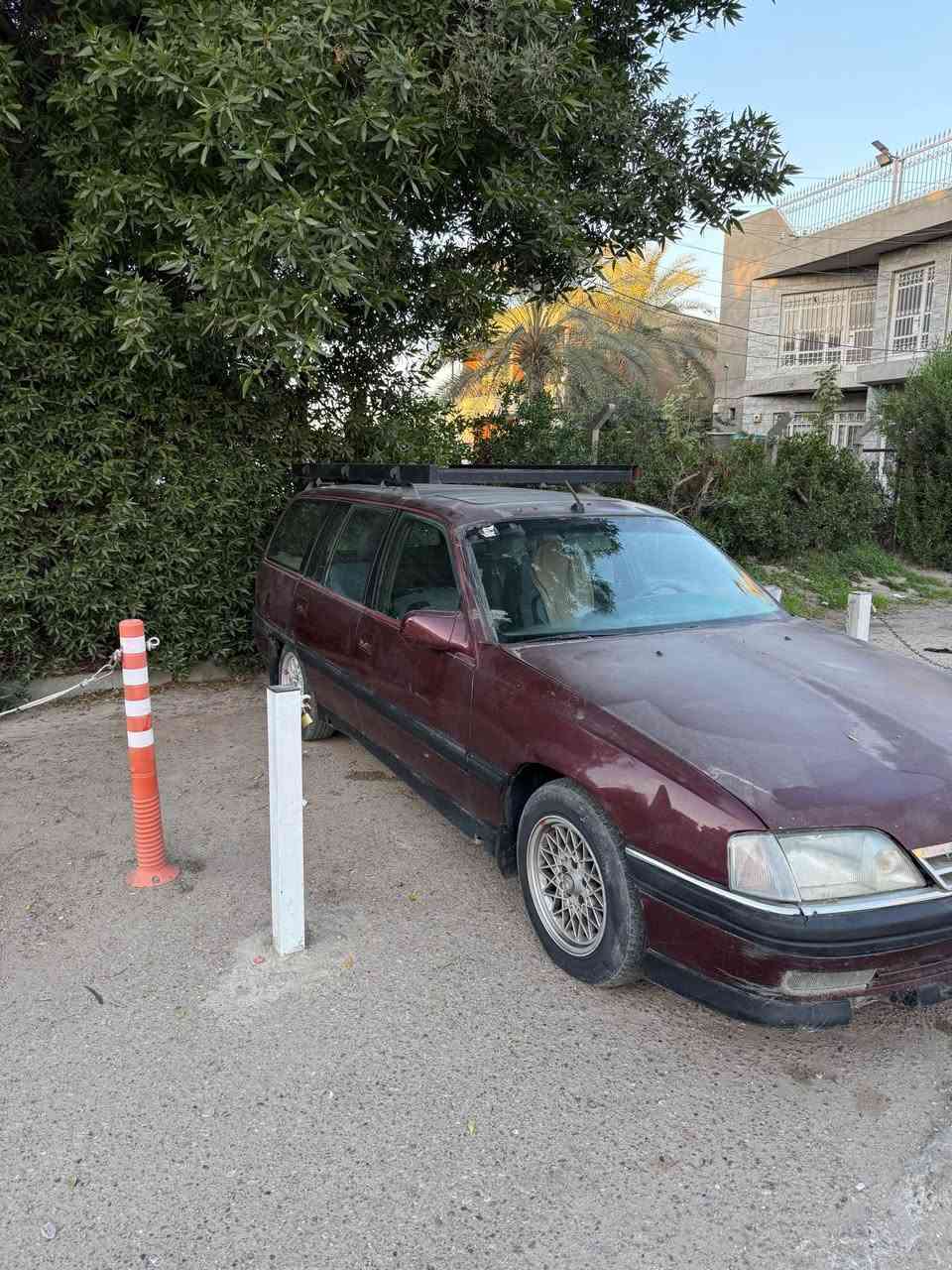 اوبل اوميكا ماروني ستيشن كير اوتوماتيك محرك 2000 هزه جديده سنوية جديده ورقم بغداد جديد انكليزي بأسمي شرط التحويل ثاني يوم وبدون احراج السعر 5 مليون و900 الف دينار عراقي بيها مجال قليل للأستفسار *********** مكانها بغداد العطيفية قرب مستشفى القمة 

ممكن مراوس مع ستاركس فان بغداد, العراق
