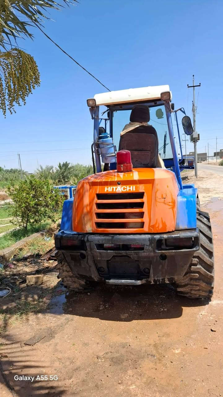 للبيع شفل هيتاشي حجم LX50
  ياباني نضيف جدا جاهز من كلشي موديل 2010 
رقم بغداد بأاسمي
مكانة بلديوانية
سايد بريك كهربائي دكمة 
غير متواجد علفيس
 للاستفسار اتصال عل رقم. *********** ديوانية, القادسية
