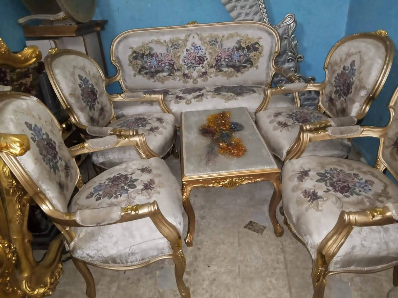 صالون تحفه خشب زان عموله رزق اللي يشتريه


**إذا كنت صاحب هذا الإعلان وتريد حذفه لأي سبب، رجاءا أرسل رسالة إلى الدعم الفني**