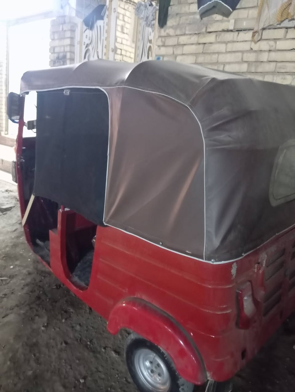 سلام عليكم
تكتك البيع موديل 17كله بالديه بس دوس معمره مابيه لا ضربه ولا صبق  مكينه مال عشرين خير من الله كامله كهربايات كلهن جدد 
اوراق اوراق المصطفى اصليات اوكفلك لحد ما ترقم 
السعر 4500وبيه مجال مكاني مدينه الصدر 
الهاتف ***********
