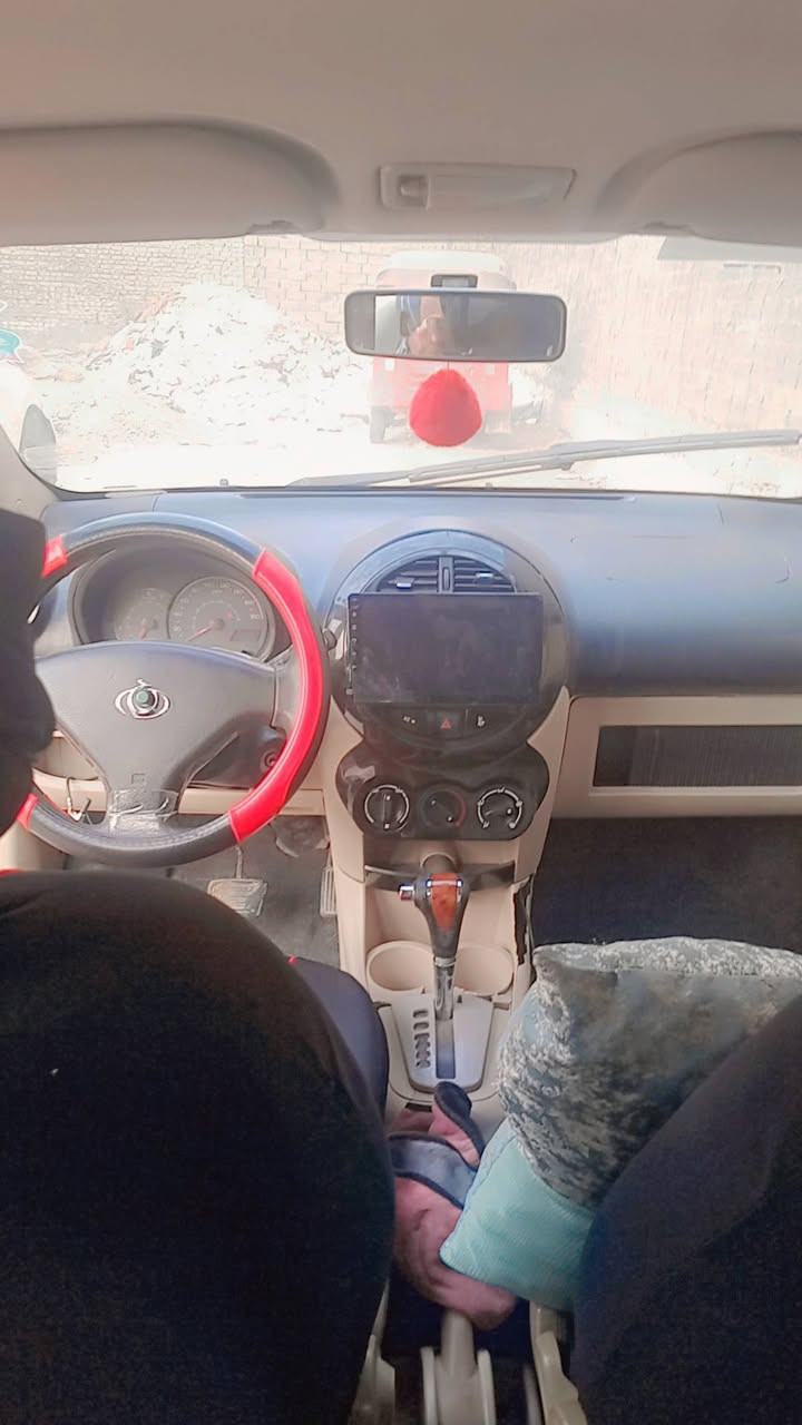 للبيع ٢٠١٢ كير مكينه خير من الله تبريد شغال صدر امامي خلفي كله جديد هزه جديده سنويه ٢٧ السعر44وبيها مجال
***********
