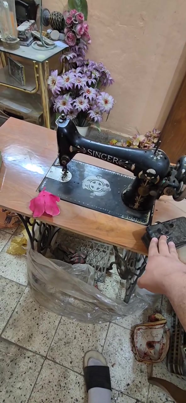 مكينه خياطة سنكر مع الميز سعر 100 قفل


**إذا كنت صاحب هذا الإعلان وتريد حذفه لأي سبب، رجاءا أرسل رسالة إلى الدعم الفني**