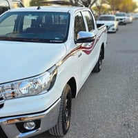 تويوتا هيلوكس • ٢٠٢٠ • جير عادي