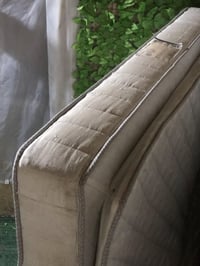 سرير • غرفة نوم • مفروشات