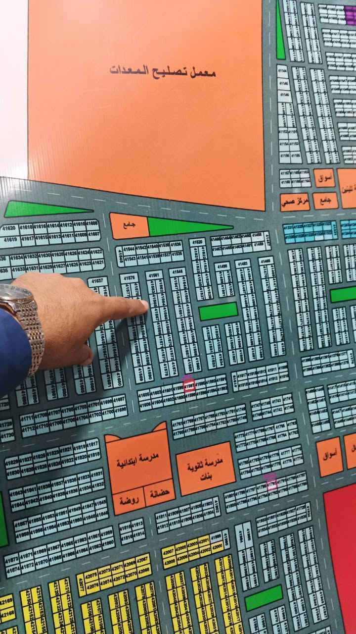 السلام عليك يتوفر لدينا كافه العروض وبمساحات مختلفه 100و200و300لللتصال***********//***********
