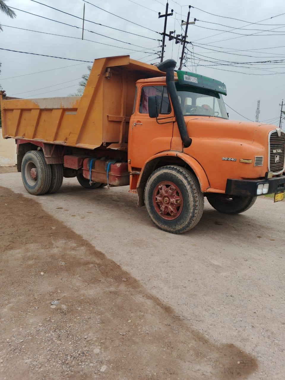 مان موديل 82 جاهز للعمل تبريد تخم تاير محرك جديد كهربائية جديدة رقم واسط  للتواصل ***********  مكان ديالى
