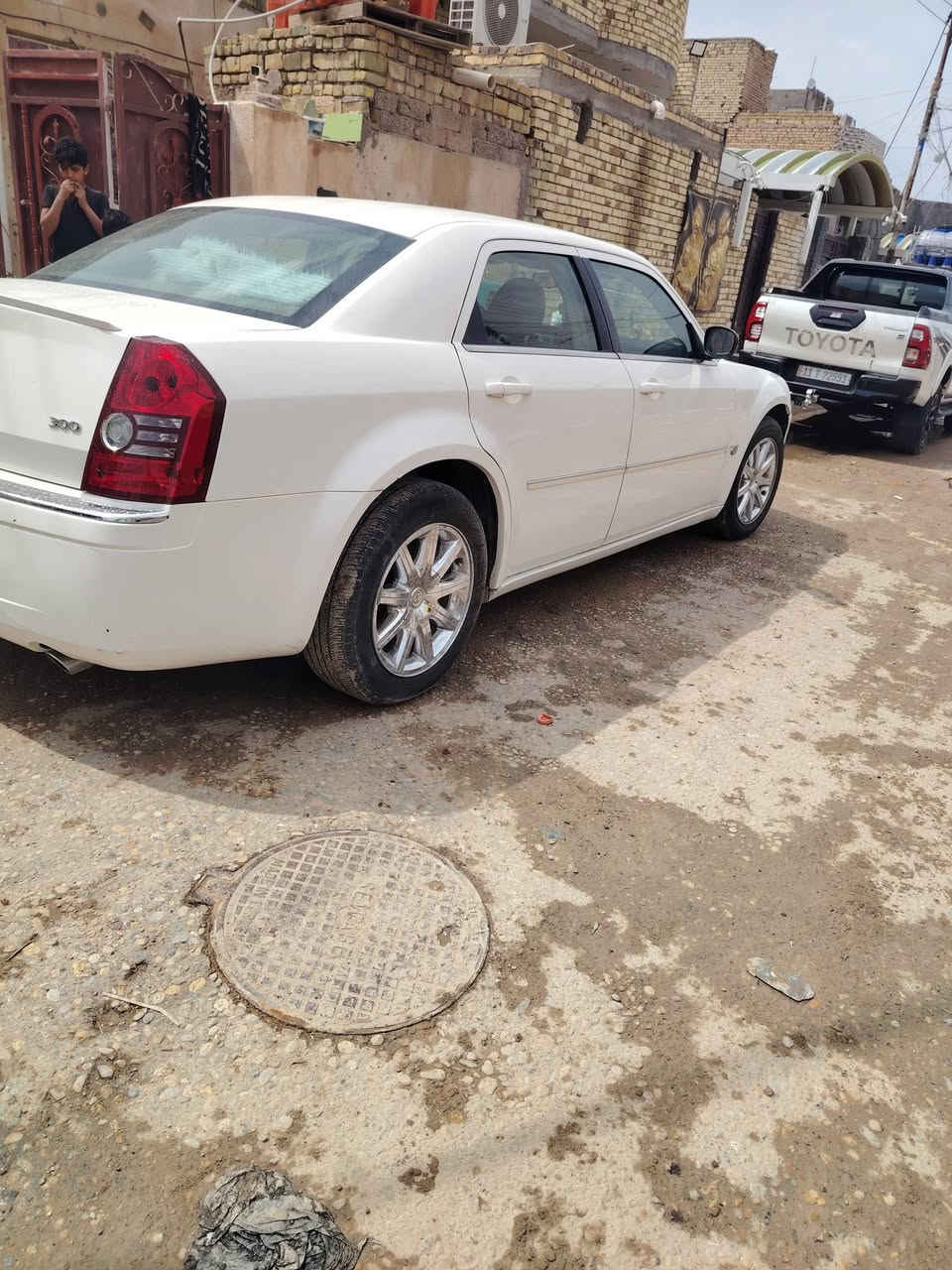 سلام عليكم  سياره وبامه موديل 2008 محرك تلتالاف دواخل عسلي تخم تاير ستفسار علا هاث الرقم ***********
