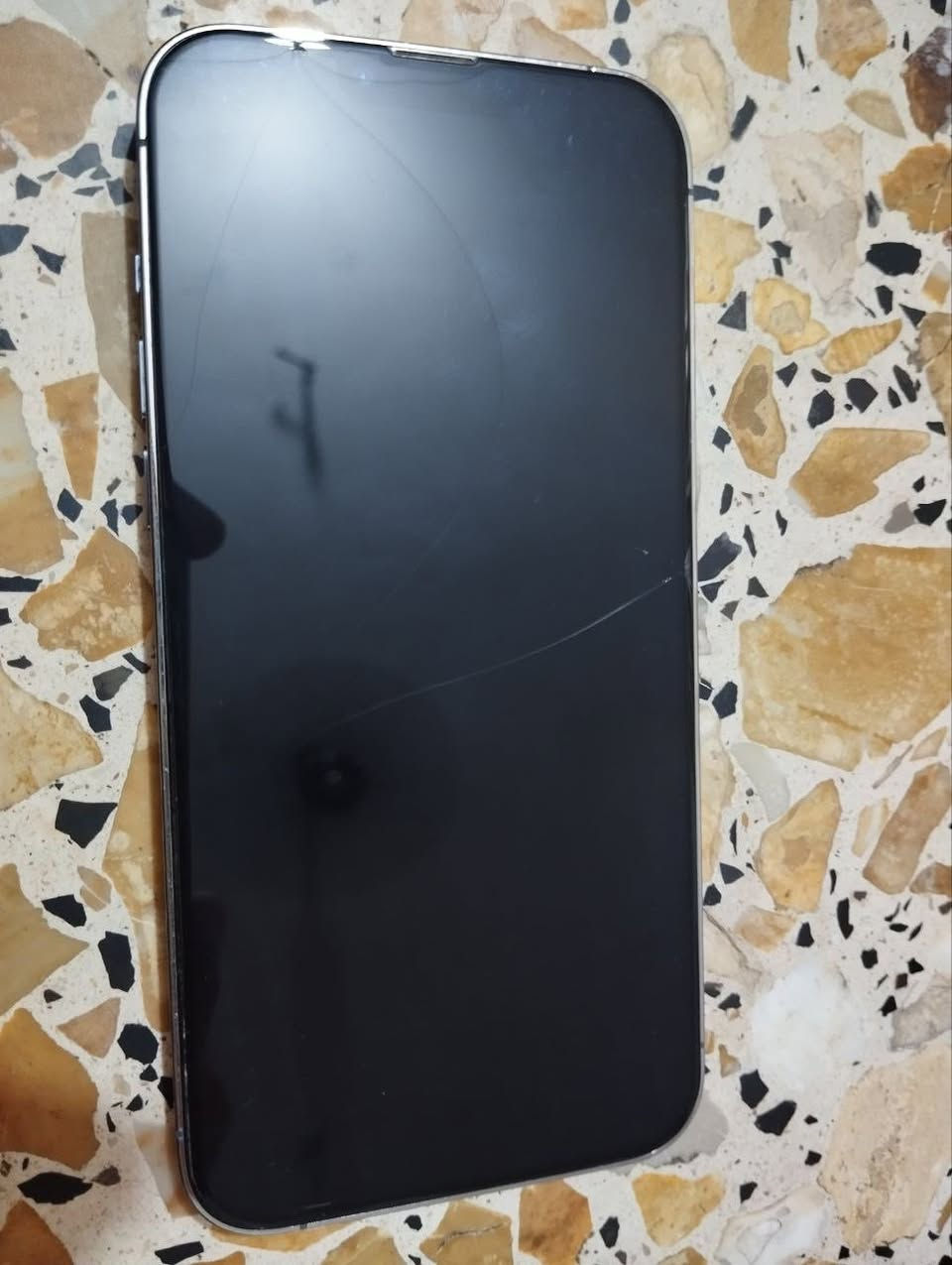 بلدوزر الايفونات🤣
١٣ برو ماكس للبيع بطاريه ٨٥
ذاكرة٢٥٦ جهاز يخبل استخدامة قليل باليوم سعر ٧٥٠ 
مكاني بغداد ناحية الوحدة قرب بسماية
***********
(كسر باللزگة)
