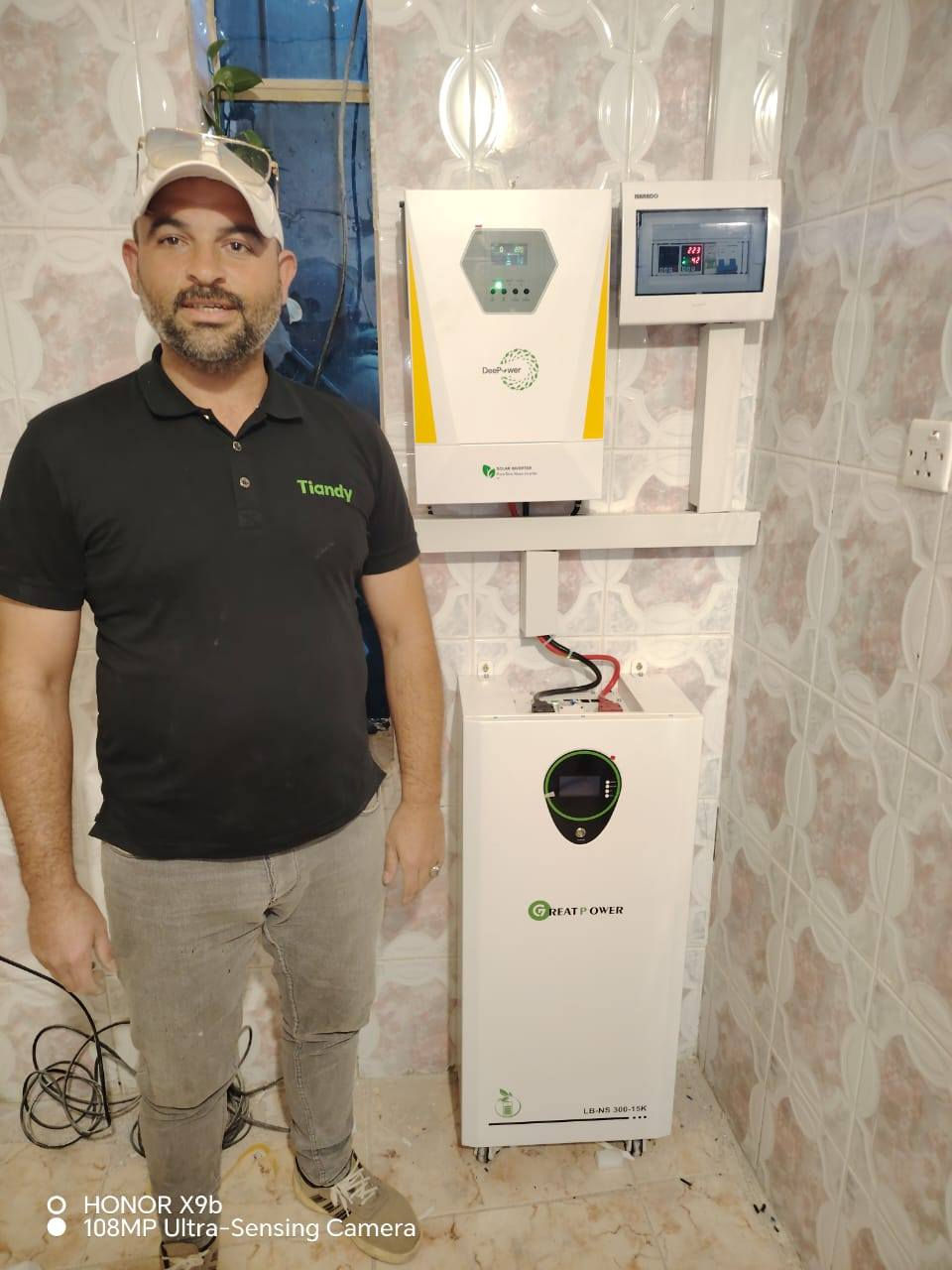 ✨ هناك عروض مميزة من قبل شركة النور الهندسية للطاقة الشمسية على أسعار منظومات الطاقة الشمسية ✨
بسم الله ما شاء الله 🌿
⚡ إنجاز جديد يُضاف إلى سجل أعمال شركة النور الهندسية للطاقة الشمسية ⚡
📍 تم بعون الله نصب منظومة طاقة شمسية متكاملة في:
قضاء الشرقاط – قرية الجميله 
🏡 منزل الأخ  الاستاذ  محمد الجميلي 
🔌 تفاصيل المنظومة: ✅ 15 أمبير نهاري
✅ 15 أمبير ليلي
💡 نعمل في شركة النور الهندسية على توفير طاقة نظيفة، مستقرة، وموثوقة لأهلنا الكرام، مع الالتزام بأعلى معايير الجودة وخدمة ما بعد التنصيب بكل أمانة واحترافية.
🔹 خدمات إضافية تقدمها شركة النور الهندسية:
📦 تجهيز كامل لأصحاب المكاتب والشركات بأسعار جملة تنافسية.
💳 إمكانية التقسيط على منظومات الطاقة الشمسية لتسهيل الدفع على الجميع.
📸 منظومات كاميرات مراقبة عالية الدقة من شركة Tendy العالمية،
📷 بالإضافة إلى كاميرات متحركة (PTZ) بإمكانيات تصوير متقدمة ورؤية ليلية واضحة.
🔧 مركز صيانة متكامل للإنفيرترات والأجهزة الكهربائية، بخبرة هندسية معتمدة.
☎️ للاستفسار والتواصل:
📞 ***********
📞 ***********
📍 الموقع:
محافظة صلاح الدين – الشرقاط – سايدين – قرية الحورية – مقابل محطة الأرجوان
✨ شركة النور الهندسية… ثقة، جودة، وطاقة مستدامة ✨
