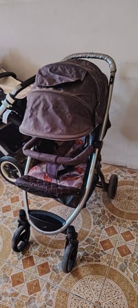 عربانة • مستعملة • نظيفة