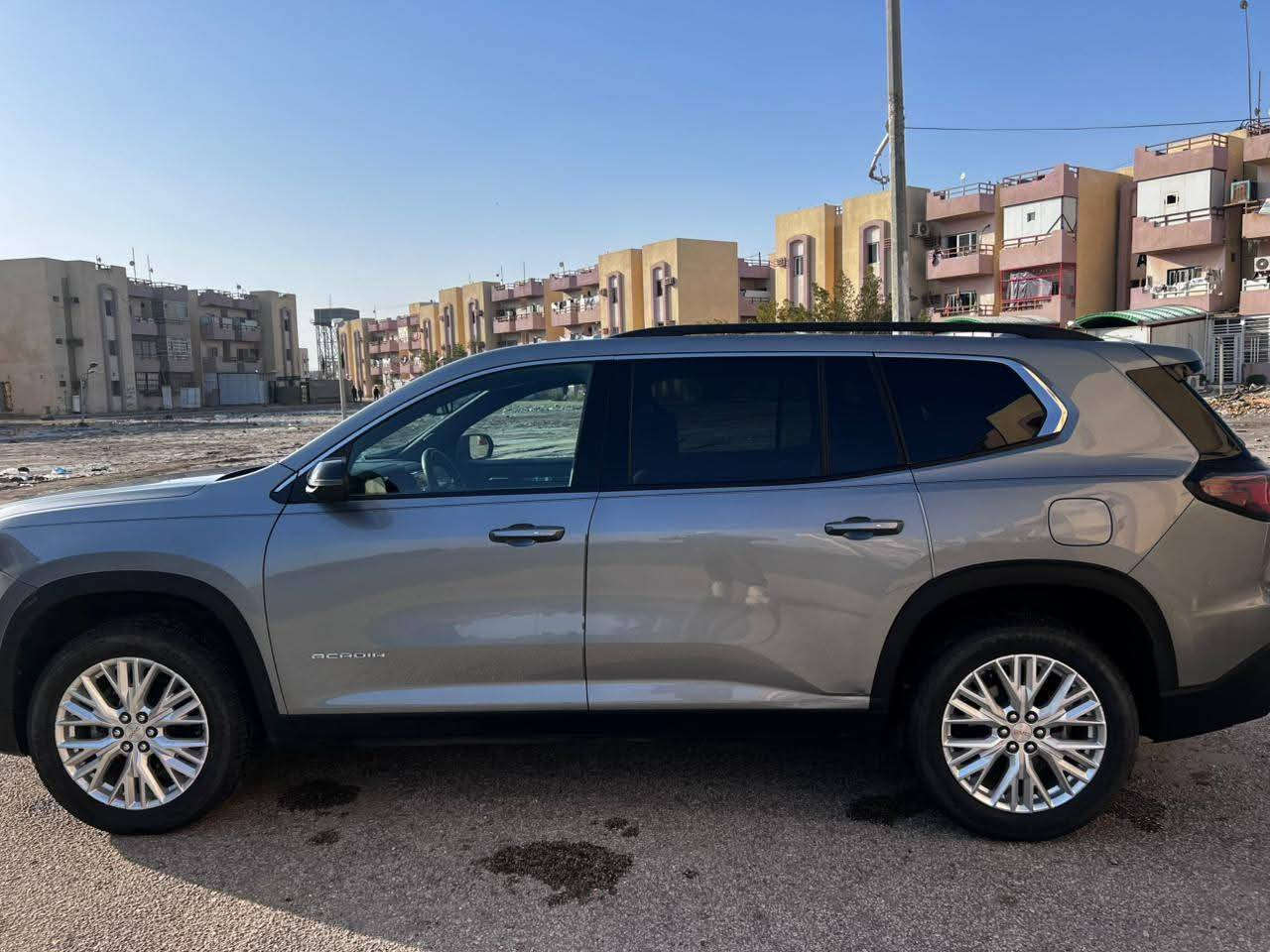 جمسي اكاديا  2024 ايلفيشن وارد امريكي
Gmc Acadia 2024 2.5L 4 

          حجم المكينه : 2.5   4 سلندر    

الضرر : دعاميات فقط بارد قليل طرف البنيد اثر تحميل   
مواصفاتها 
1. شاشه تسلا
2. كامرات 360
3. حساس خلفي امامي
4.سبعه راكب
5.كشنات جلد 
6. رادارات جانبيه
7. رادار امامي
8. تحديد مسار
9.ويل كب 
10.اشاير بالمري
11.تحكم 
12.كشنات كهرباء
13.كشافات
14. تشغيل عن بعد
15.صندوك كهرباء
16. بصمة ابواب 
17.هندبريك بصمه
18. لايت لد +زنون
19.تو ويل
24. داتا شو 
جاهزه مرقم بغداد 
السعر،  325 الف دولار
مكان السياره الديوانيه
استفسار اتصل 
***********
