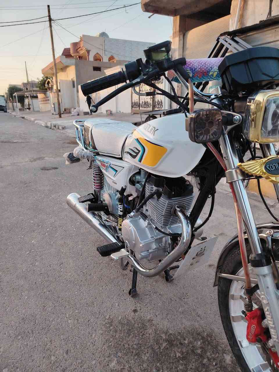 للبيع 5 كير موديل 2025 كل عيب مابي سعره 650 الشراي يتصل ***********
