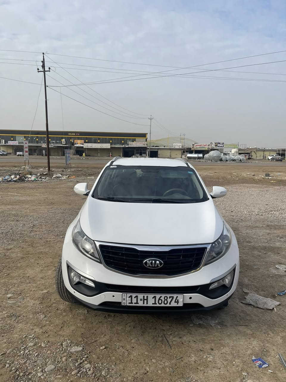 سبورتج ٢٠١٦ خليجي السعر ١٤٣ وبيه مجال قليل بيه ارع قطع صبغ بدون دواخل بدون اي داخل بنيد وجاملغ امامي جهت السايق وباب سايق وباب الخلفي جهت الصدر اثر شخط
محرك كير نضيفات مكفوله لغد وشواصي تبريد ثلج داخل جديد ماشيه ١٥٧ كهربائيات كل شغاله محرك دوش المرغوب  
مكان بغداد التاجي بيع او مراوس بقل منه 
***********
***********
اتصل ودلل
