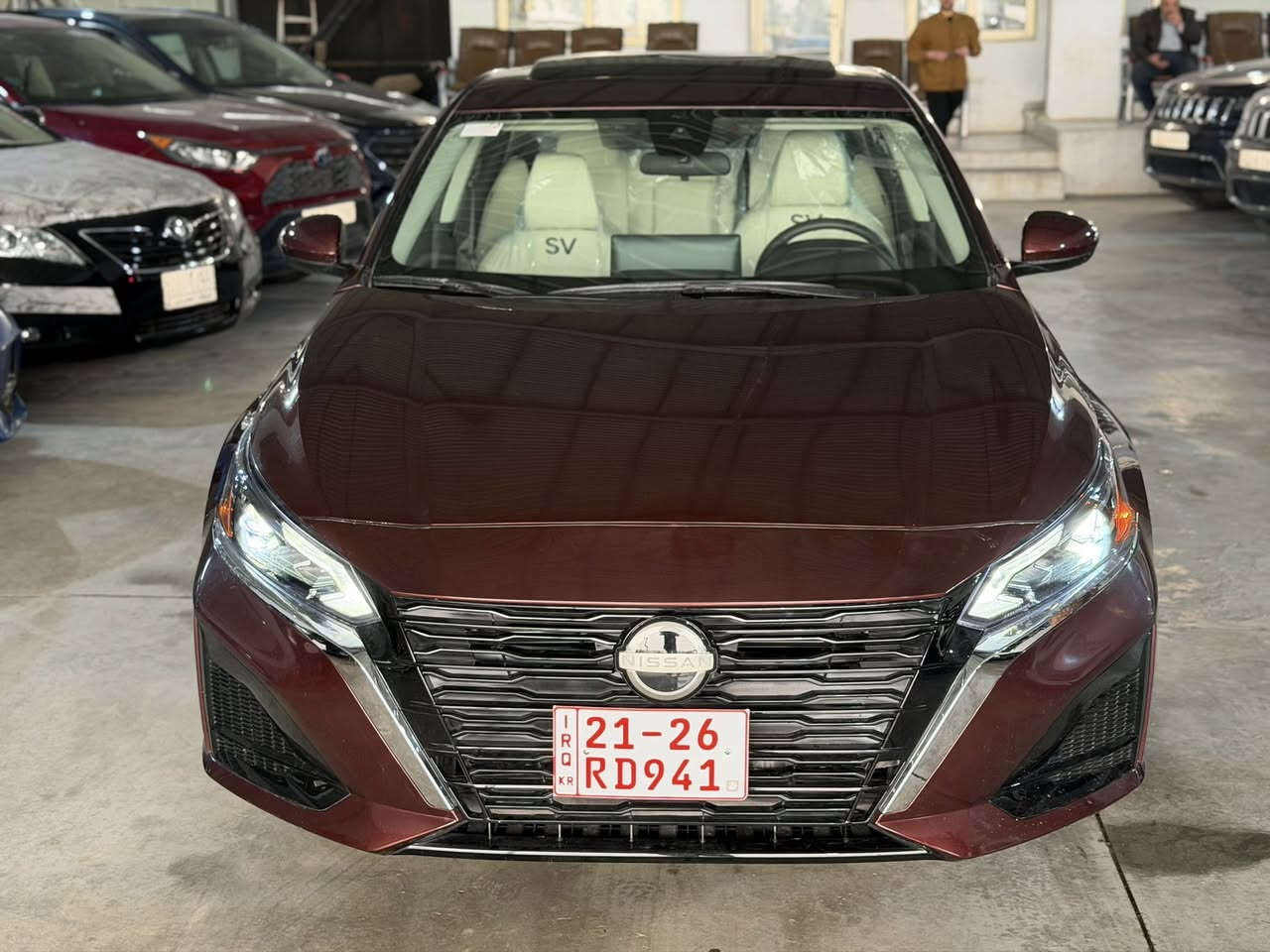 السلام عليكم
نيسان التيما SV plas NISSAN 2024 
•فئه SV بلاس   •يعني فول 1/1 
•ماشيه ٢٥٠٠ميل  اخت زيرو 
رقم كاتي وياها ثلاث اشهر
•المواصفات:
•سلايد 
•كراسي كهرباء
•كراسي تدفئه
•رادار امامي وخلفي
* تحديد مسار الطريق
•رادار جانبي نقطة عمياء 
•كاميرا + حساسات
•شاشه كبيرة الجديدة
•وايرليس جارج شحن لاسلكي 
•هاندبريك كهربائي + اوتو هولد 
•تشغيل عن بعد 
•ويل ١٧  تايرات جديدة.   
•لايتات ليد  بلادي اصلي 
•محرك 2.5  

---------------------------
 •حادث بونيت و جاملغ و قباغ صندوك
 •بدون شاصي شرط
•ارباك بس استيرن
•بدون دواخل  
•السياره فول
رادارات + حجر بلادي بشرط الفحص 
----------------------------------------
مكان السيارة :- كركوك- معرض ازادي
رقم الهاتف :-***********
***********واتساب 
سعر :- 143$ مجال كلش قليل
