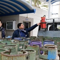 متوفر غاز سعر الدبة 6 الاف دينار الكمية خير من الله اتصل و نوصل الك وي...