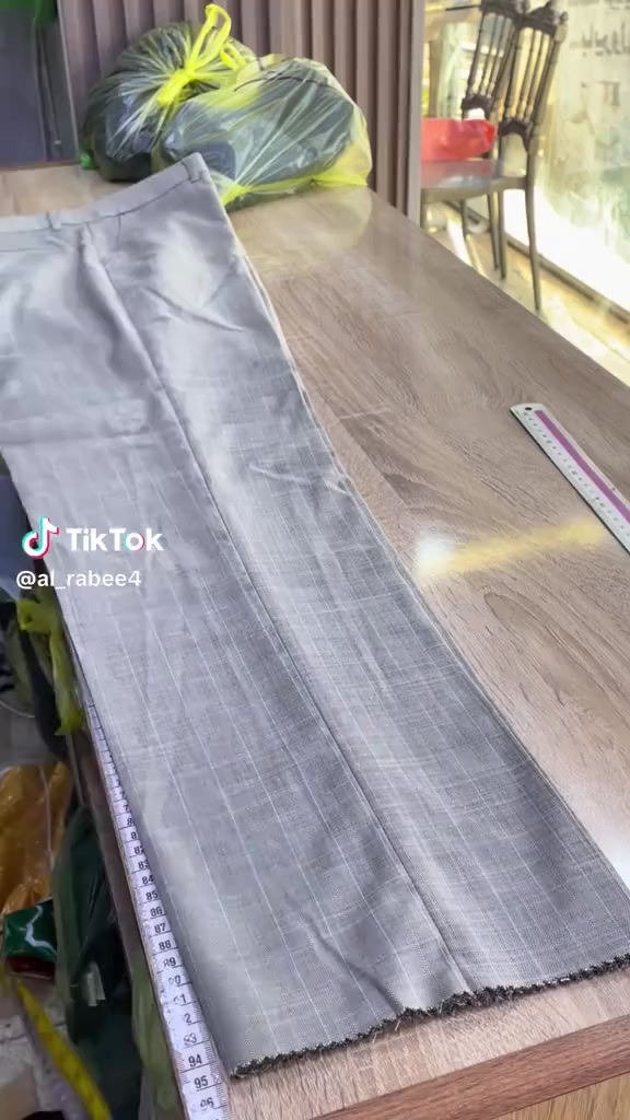 مكوى وخياطة أناقتي وبس الدقة في العمل خياطه ملابس نسائي ورجالي وولادي وبناتي تكصير بنطرون قماش رجالي لاسق 
عنواننا حي الجهاد شارع بين البقلاوة والضباط مجاور ماركت الريحان للاستفسار 
***********
